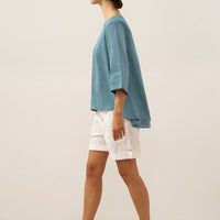 Evelyn | bequemes Leinen-Top mit asymmetrischem Saum und Rundhals