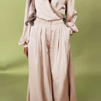 Lilianne | Luxuriöses Satin-Outfit mit Bluse und Hose