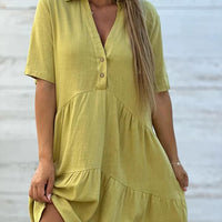 Lia | Lockeres monochromes kurzärmeliges Kleid für Damen