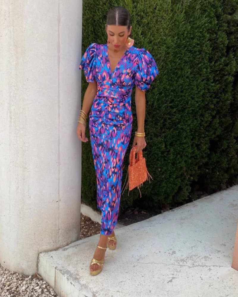 Haline | Elegantes geschnittenes Midikleid mit Puffärmel