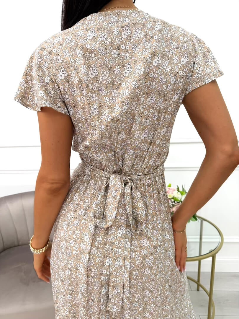 Kaya | stilvolles asymmetrisches Kleid für Damen