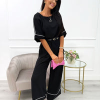 Amyra | modisches Set mit Gürtel für Damen