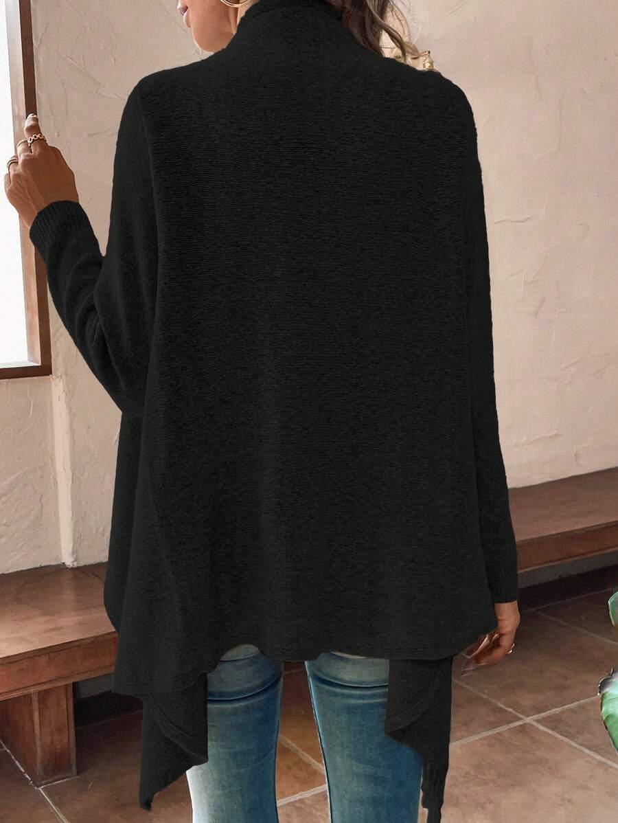 Erva | Strickjacke mit Fransen und Knöpfen