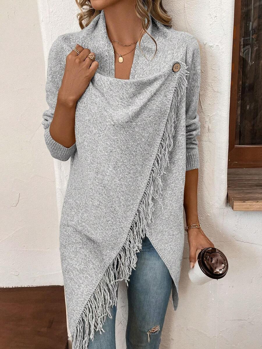 Erva | Strickjacke mit Fransen und Knöpfen