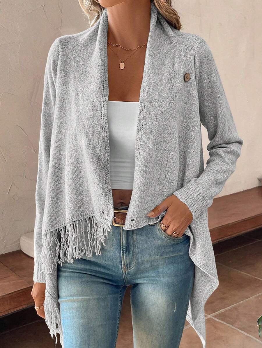 Erva | Strickjacke mit Fransen und Knöpfen