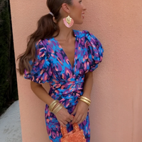 Haline | Elegantes geschnittenes Midikleid mit Puffärmel