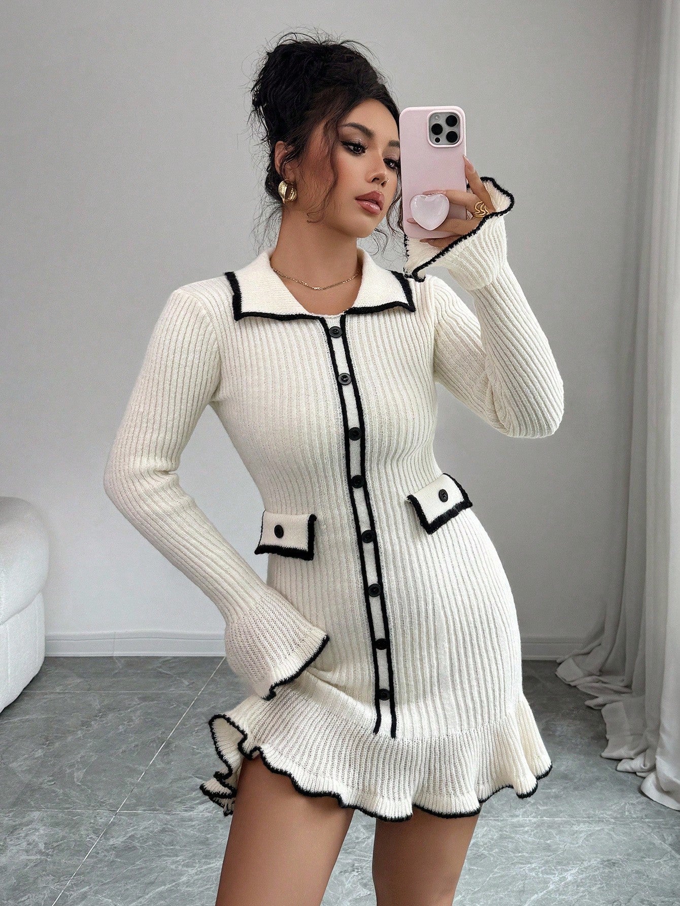 Evalyn | Elegantes Strickkleid mit Vintage-Kragen