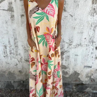 Matilda | Elegantes florales Kleid für Damen