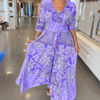 Miriam | Stylisches Urlaubskleid mit V-Ausschnitt und 3/4-Ärmeln