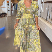 Miriam | Stylisches Urlaubskleid mit V-Ausschnitt und 3/4-Ärmeln