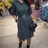 Addison | stilvolles Hemdkleid mit Reverskragen und Diamantakzent