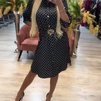 Addison | stilvolles Hemdkleid mit Reverskragen und Diamantakzent