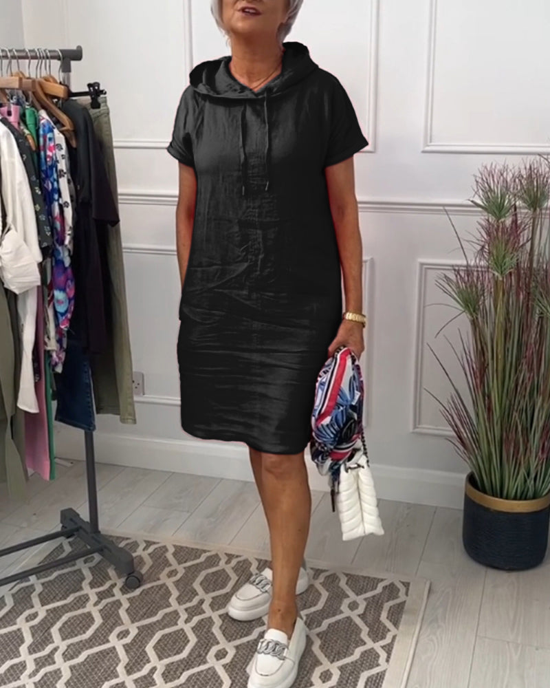 Nyla | Bequemes kurzärmeliges Freizeitkleid mit Kapuze