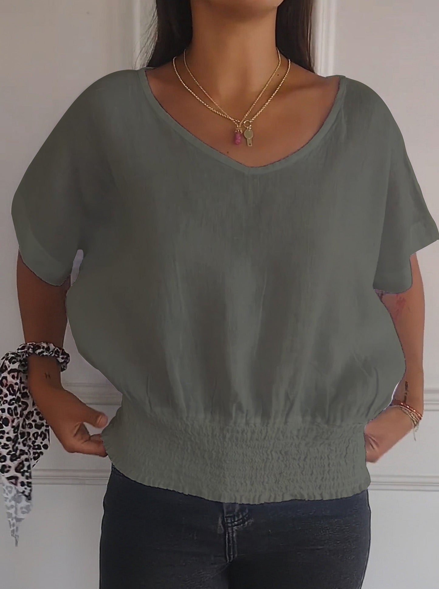 Nadia™ | Einfaches T-Shirt mit mittellangen Ärmeln