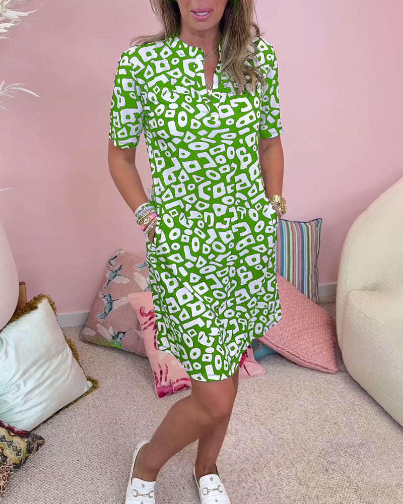Linny | Lässiges Tunikakleid mit geometrischem Muster und V-Ausschnitt