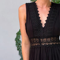 Daniela | Elegantes Spitzen-Tankkleid mit V-Ausschnitt