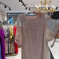 Lucy | modernes Damenkleid, schmeichelnde Passform.