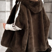 Relina | Gestreifter Plüschmantel mit Kapuze