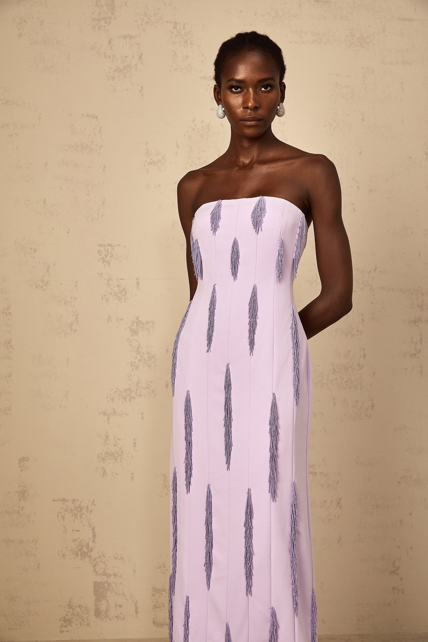 Emilie | Perlenbesetztes Maxikleid mit Fransen