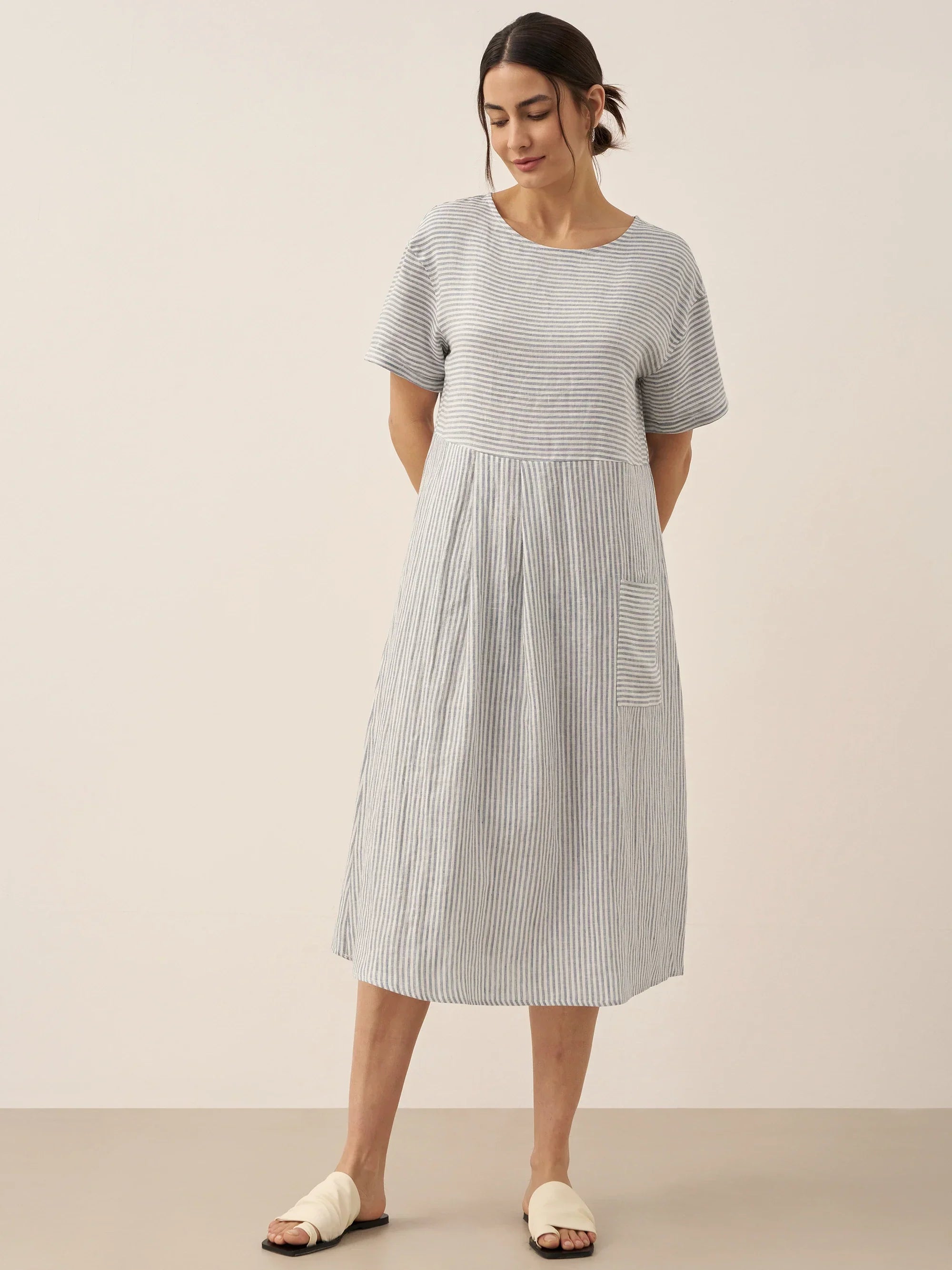 Isabella | stilvolles kurzärmeliges Leinenkleid mit Nadelstreifen