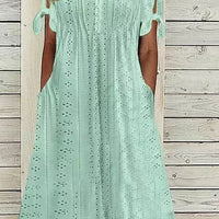 Mikaela | glamouröses Kleid mit herzförmigem Ausschnitt und modernen Cut-Outs