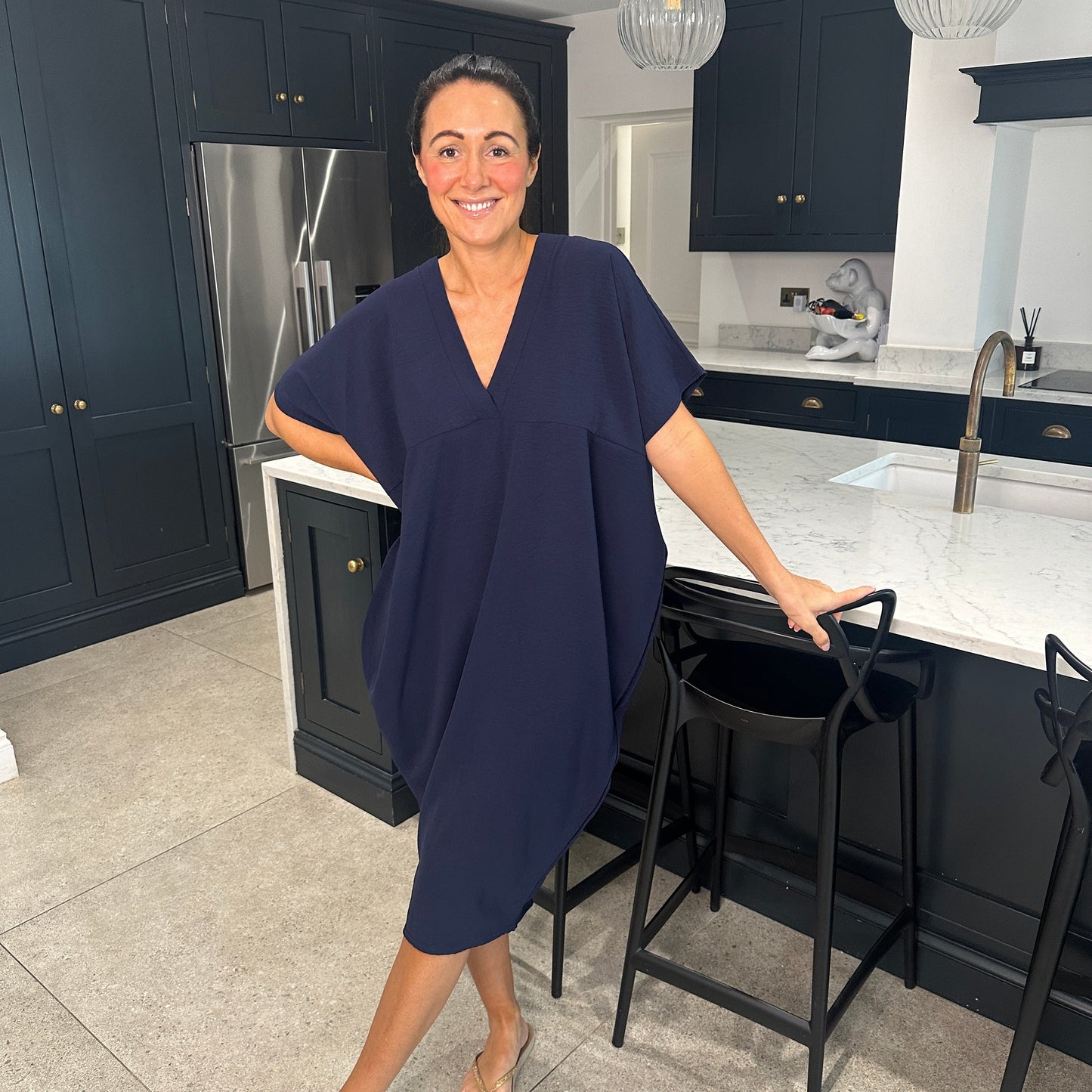 Fien | Einfaches Kleid mit V-Ausschnitt