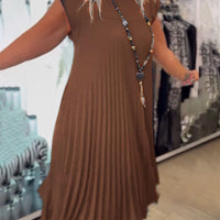 Julissa | Modernes Charme Faltenkleid in A-Linie