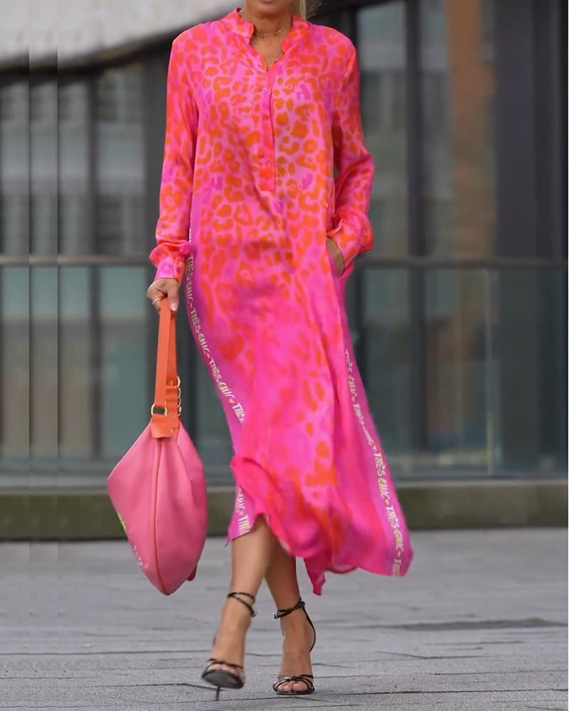 Keyla | modisches Kleid mit Leopardenmuster und Schlitz