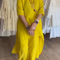 Liana | Eleganter Freizeitanzug aus Naturleinen