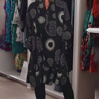 Rosie | Kleid für Damen mit geometrischen Formen, trendy & edel