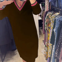 Elisa | Elegantes V-Ausschnitt-Kleid mit Taschen