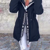 Shagina | Lässiger Mantel mit Kapuze