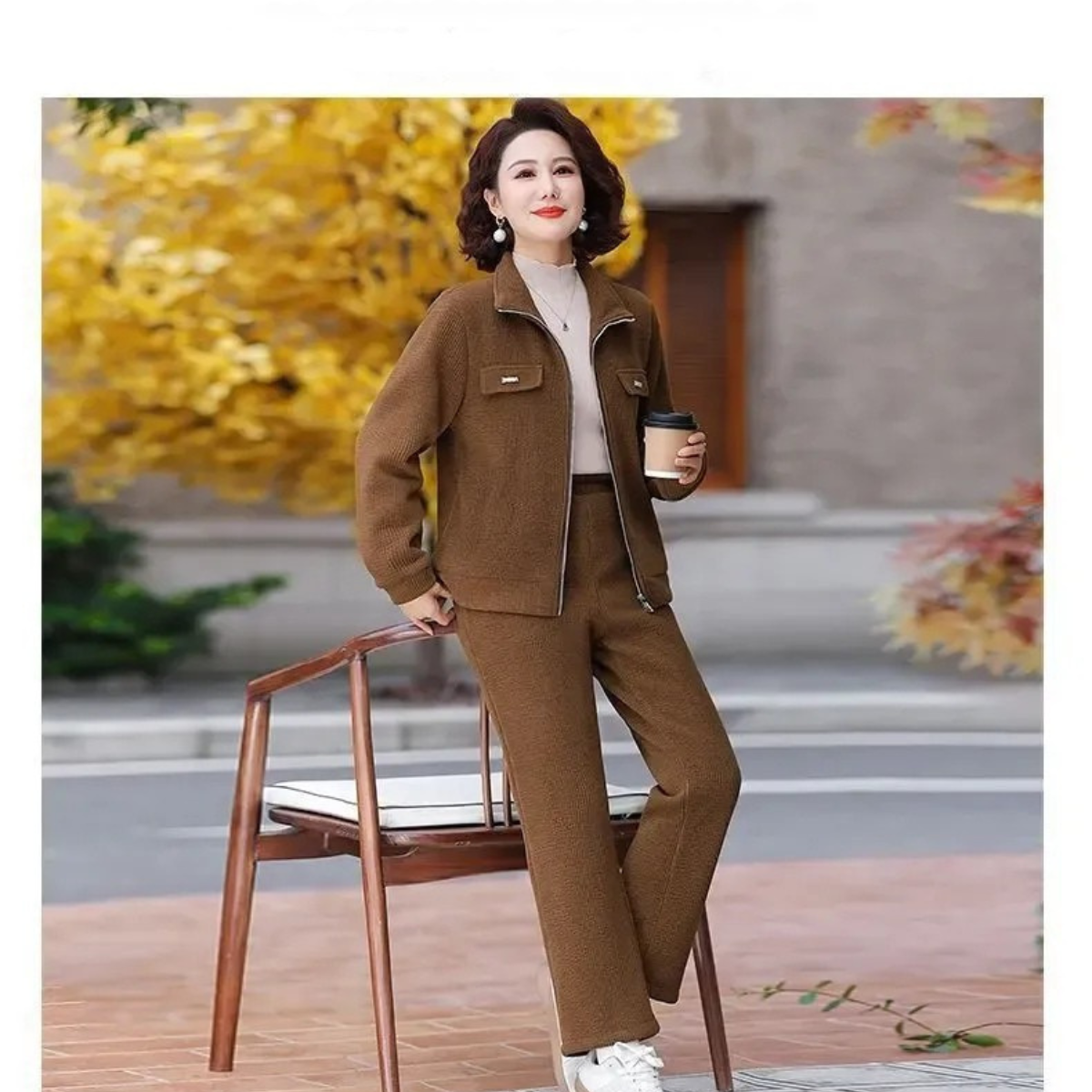 Qelina | Samtiger Damenanzug