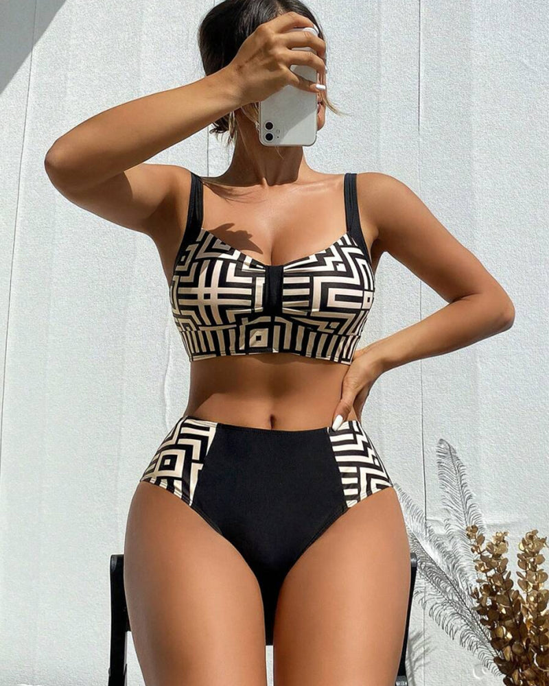 Azari | stylischer zweiteiliger Bikini mit Print