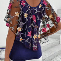 Adeline | elegante Bluse aus schwerem besticktem Netzgewebe