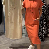 Zelha | Midikleid mit Kapuze