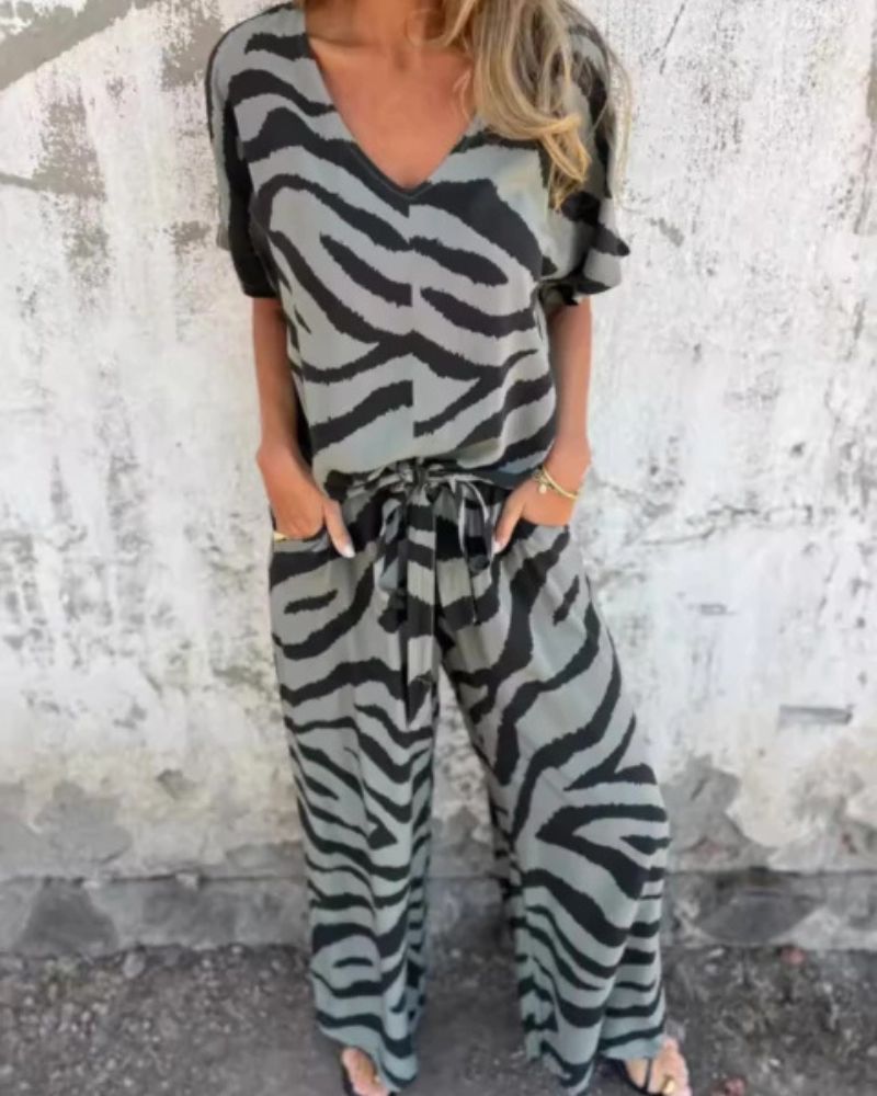Sailor | Zweiteilig: Safari Chic Oberteil und Hose mit Zebradruck
