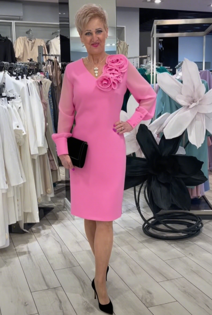 Akishia | Damenkleid mit V-Ausschnitt