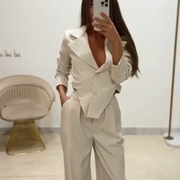 Isabella | Modisches Damen-Set mit Strass-Details und Hose