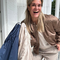 Demi | Modische Damenjacke im Bomberstil, vielseitig & chic