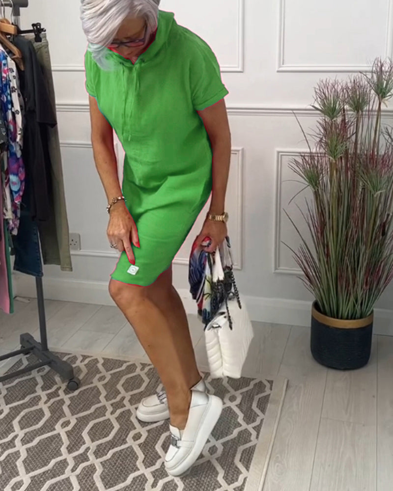 Nyla | Bequemes kurzärmeliges Freizeitkleid mit Kapuze