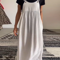 Molly | Lässiges einfarbiges Kleid mit Hosenträgern