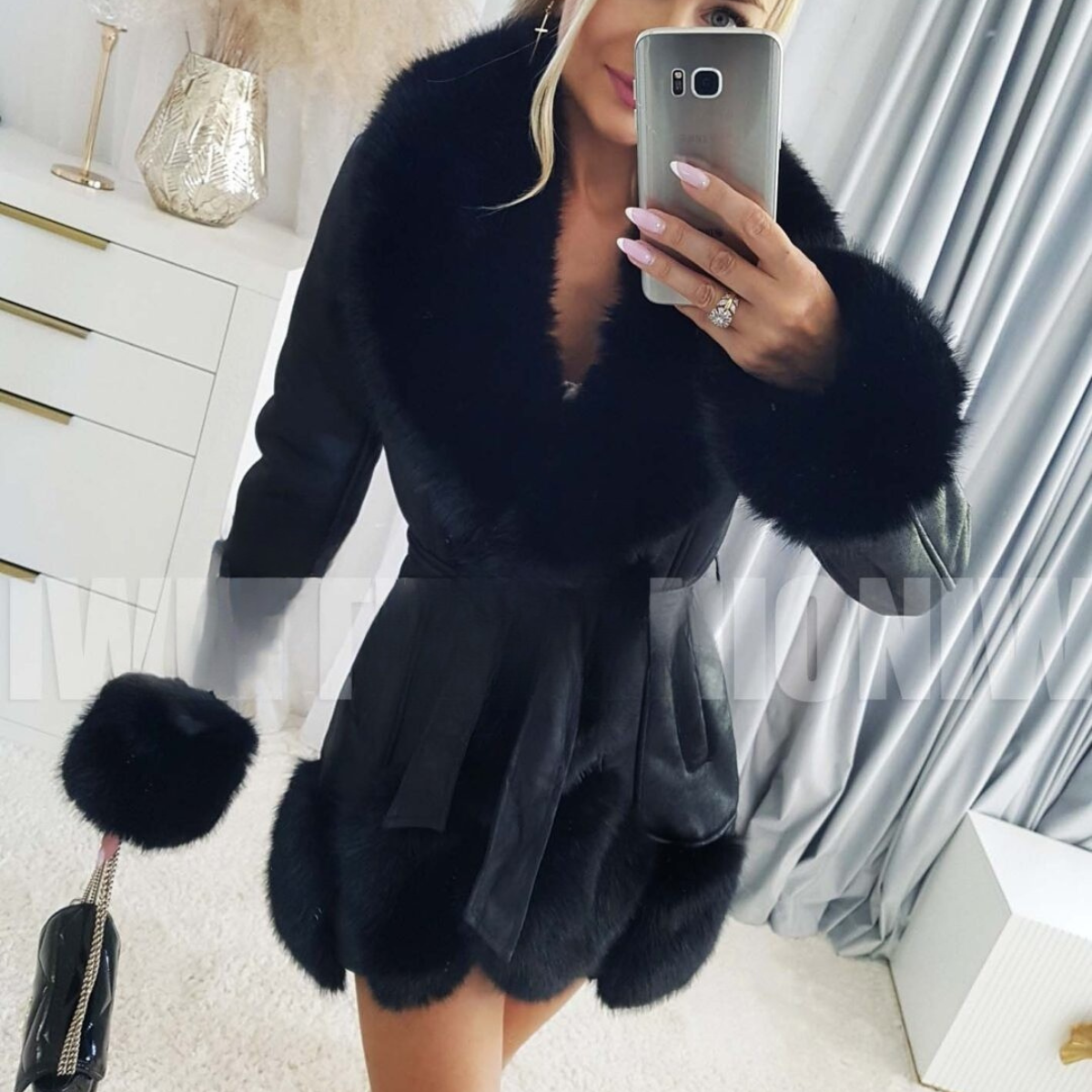 Kassie | Mantel mit Kunstfell