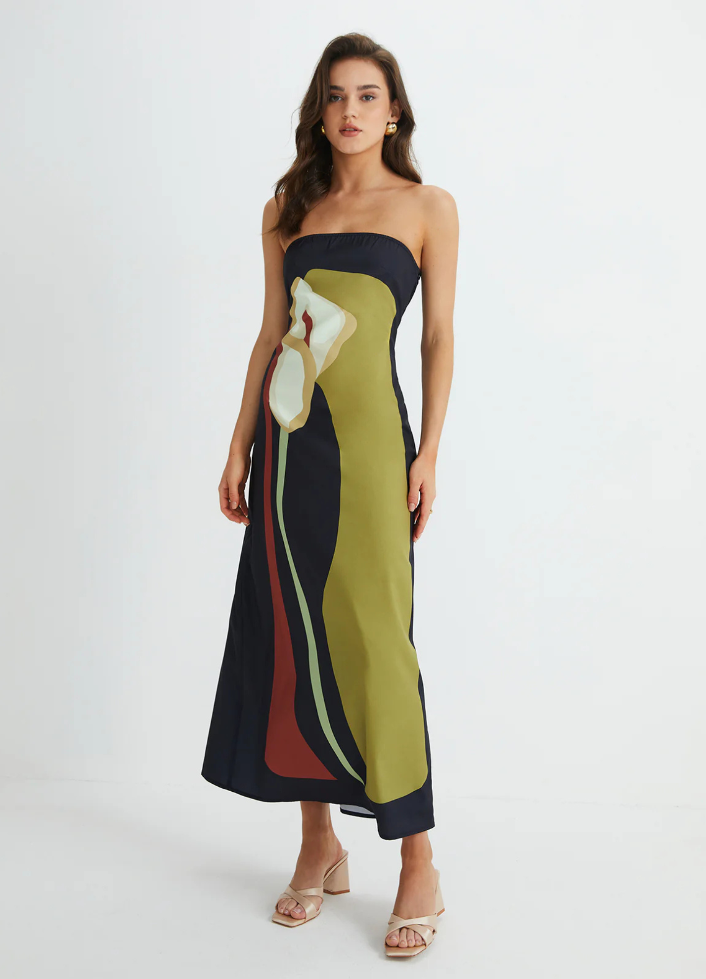 Antoinette | Zeitloses handgefertigtes Kleid für den Frühling