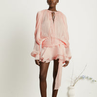 Emberlynn | rosa Minikleid mit gerafftem Design