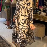 Carmen | Damenkleid, locker & elegant mit Print