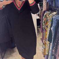 Elisa | Elegantes V-Ausschnitt-Kleid mit Taschen