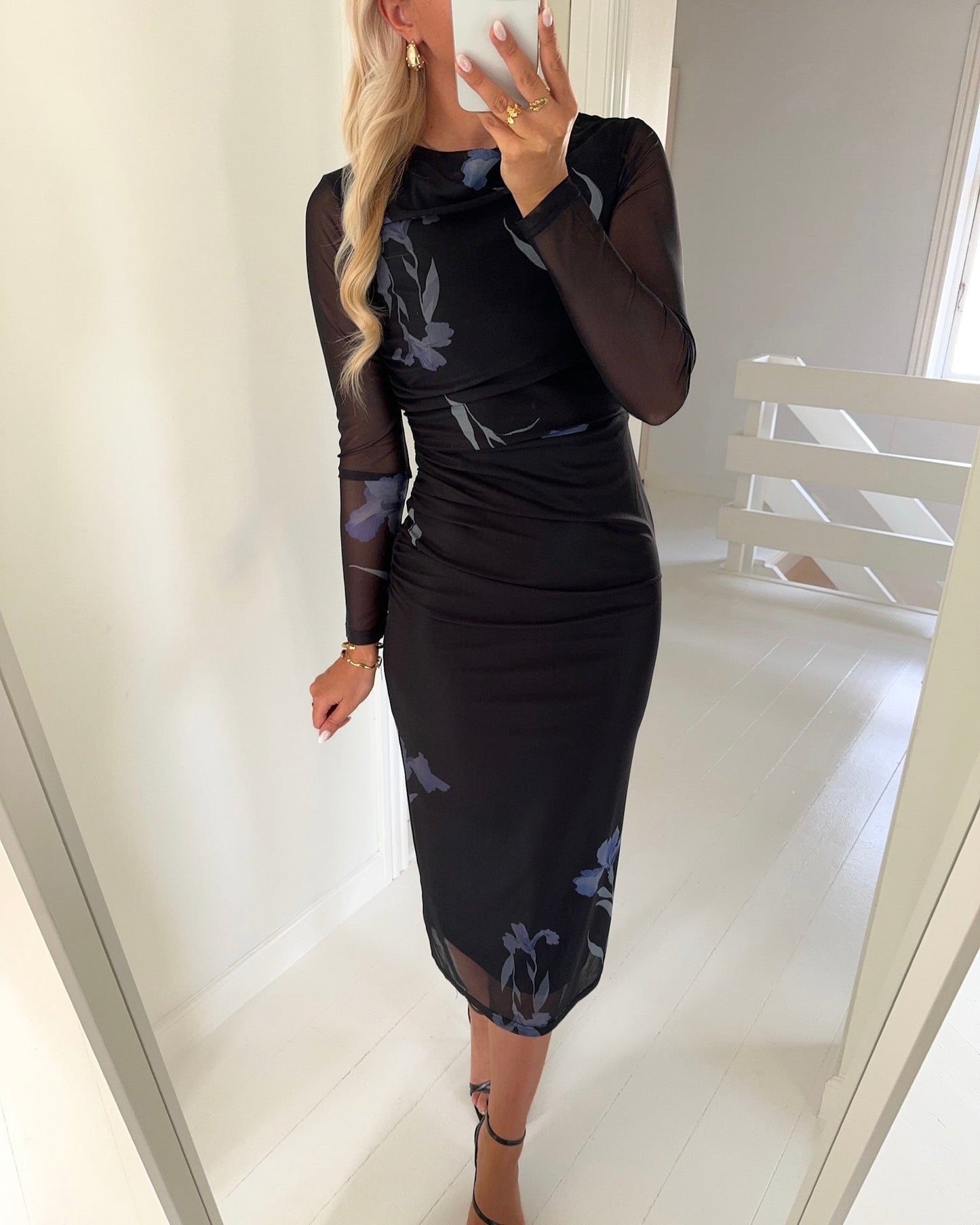 Adaline™ | Feminines Kleid mit klassischem Punktmuster