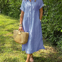 Ivey | feminines Kleid mit Knöpfen und Aufschlägen