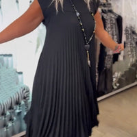 Julissa | Modernes Charme Faltenkleid in A-Linie